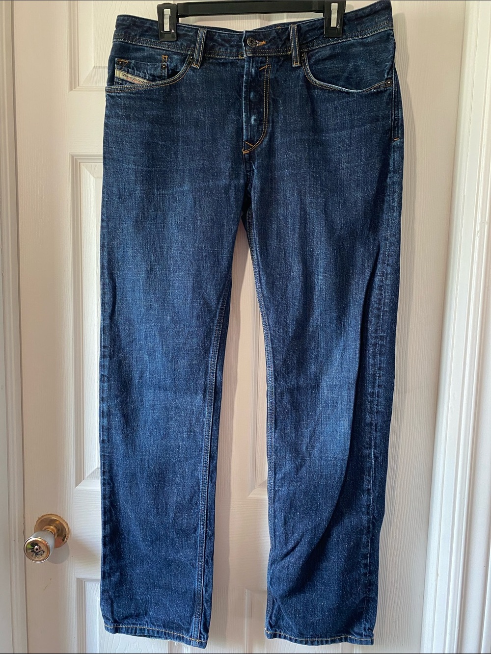 Diesel Waykee 32W 32L Straight Leg Jeans Button Fly